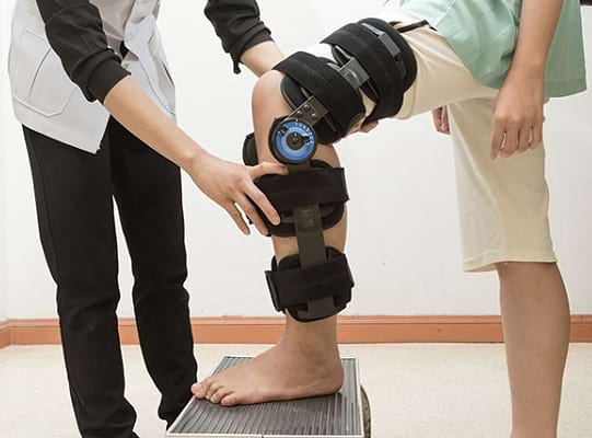 Prosthetist and orthotist
